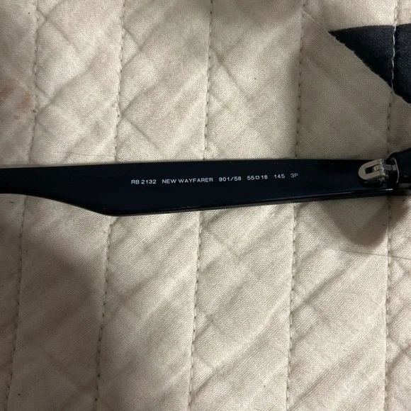 Ray-Ban Wayfarer 2132
